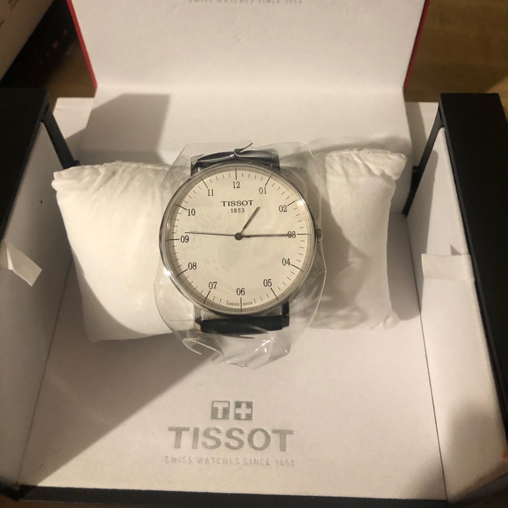 Men’s Tissot watch BRAND NEW
